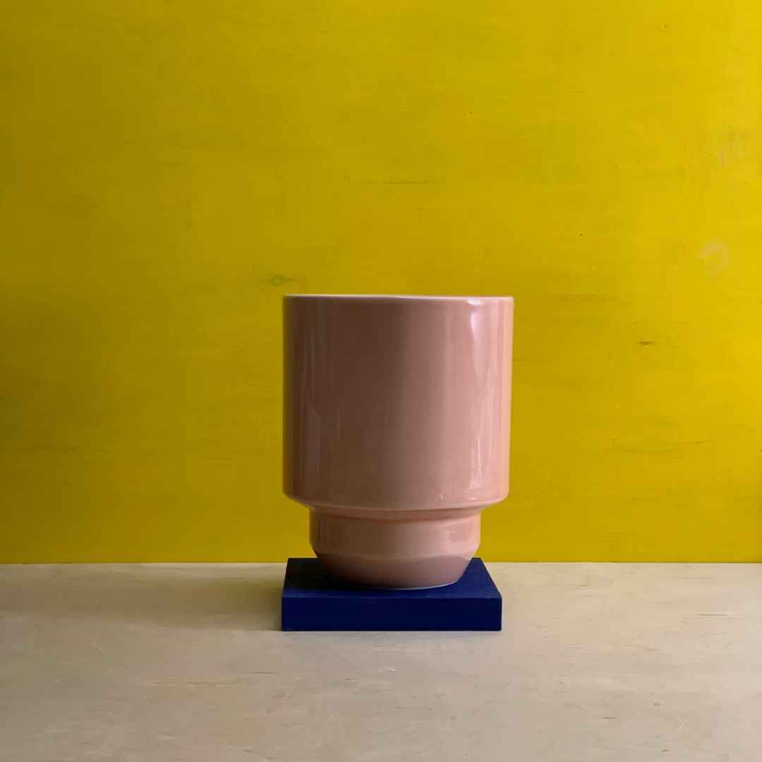 Berg's Potter Hoff Planter Tend Greenpoint